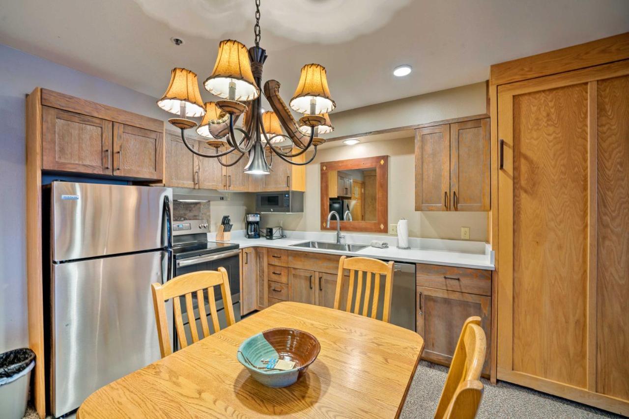 Big Sky Condo With Mountain Views, Hike, Ski And Fish! Экстерьер фото